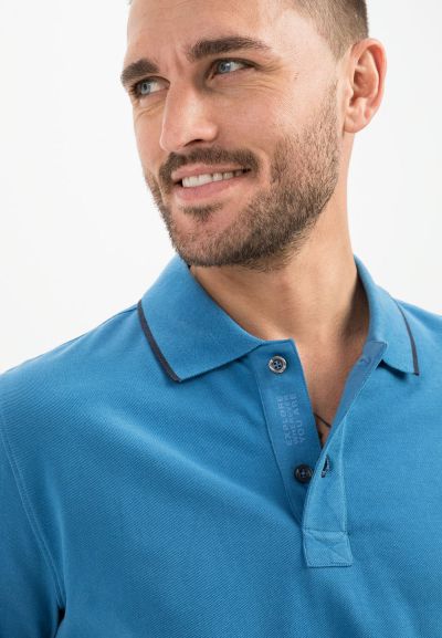 Синя тениска CAMEL ACTIVE, яка с контрастен кант 
