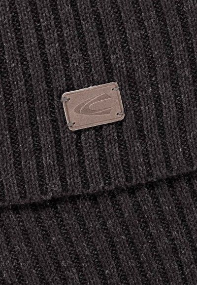 Тъмно сив шал Camel Active
