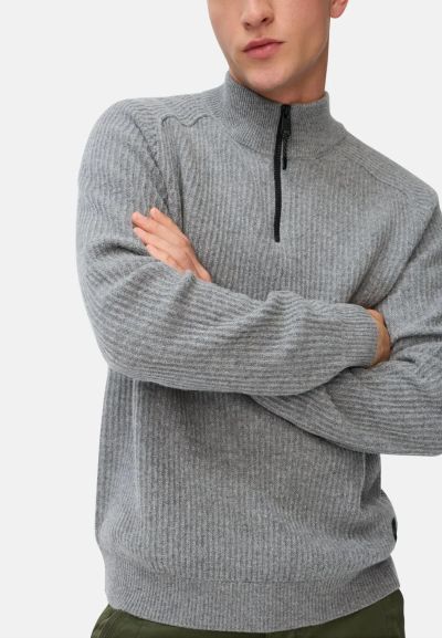 Сив вълнен пуловер Camel Active