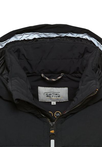 Черно яке Camel Active с подвижна качулка