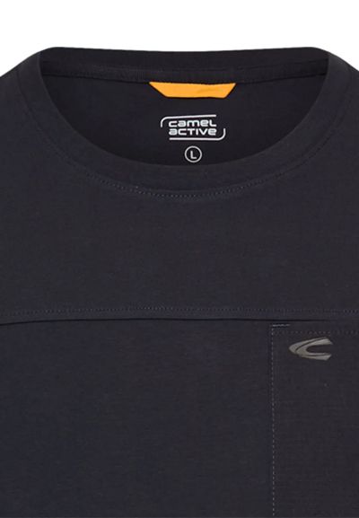 Тъмно синя тениска с джоб Camel Active