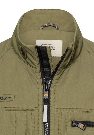 Леко яке с джобове Camel Active