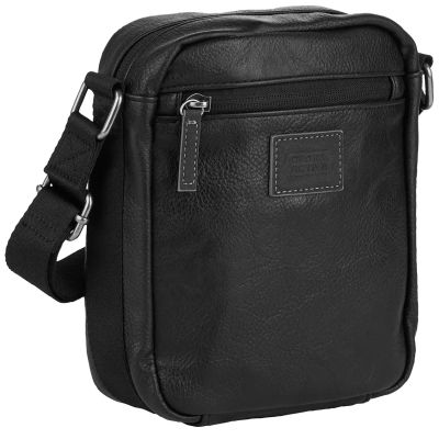 Черна чантичка за рамо Camel Active от еко кожа