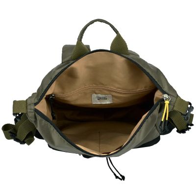 Олекотена раница Camel Active в цвят каки