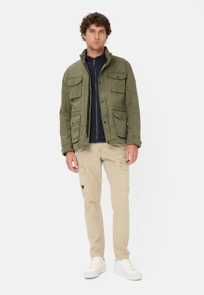 Леко яке Camel Active с множество джобове