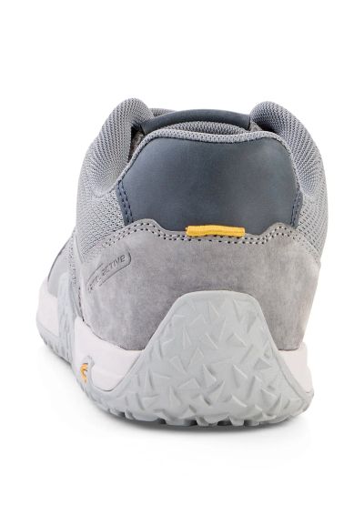 Сиви олекотени сникърси Camel Active