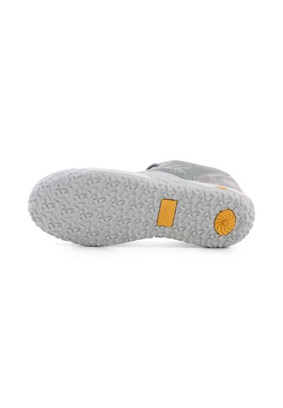 Сиви олекотени сникърси Camel Active