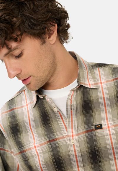 Карирана риза Camel Active