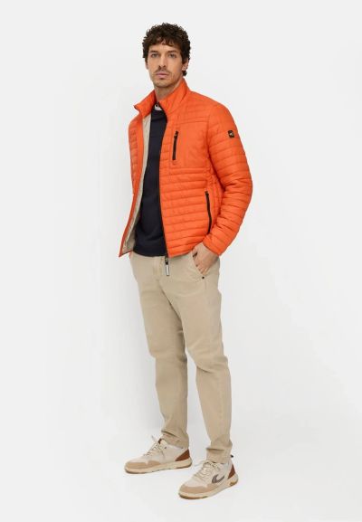 Олекотено оранжево яке Camel Active