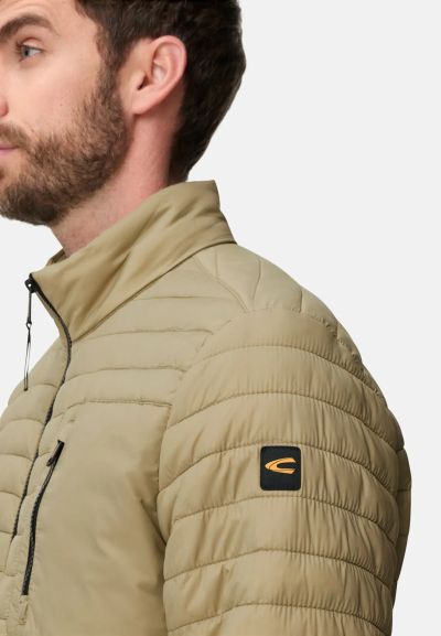 Олекотено светло яке Camel Active