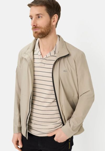 Раирана бежова тениска с яка Camel Active