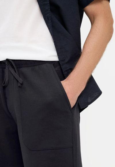 Тъмни бермуди от трико Camel Active