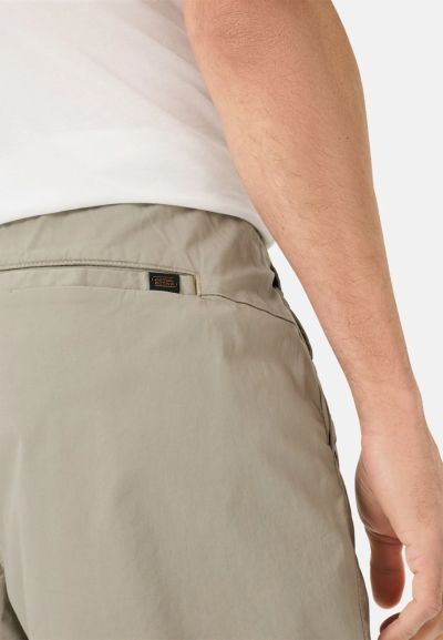 Светли чино бермуди Camel Active