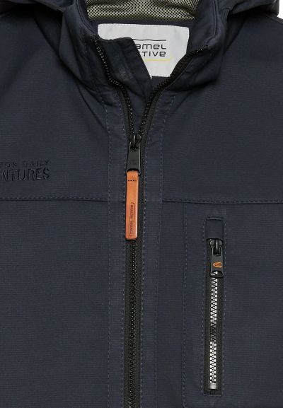 Тъмно синьо яке с качулка Camel Active
