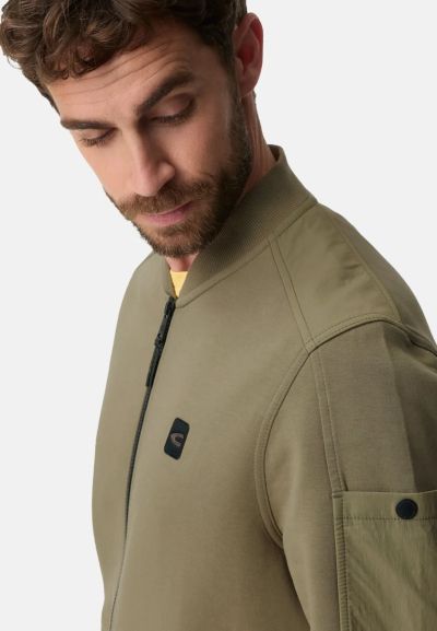 Зелено горнище с еластан Camel Active