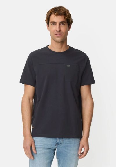 Тъмно синя тениска с джоб Camel Active